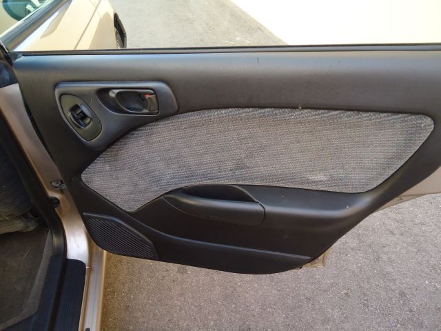 Subaru Legacy 1999 photo 15