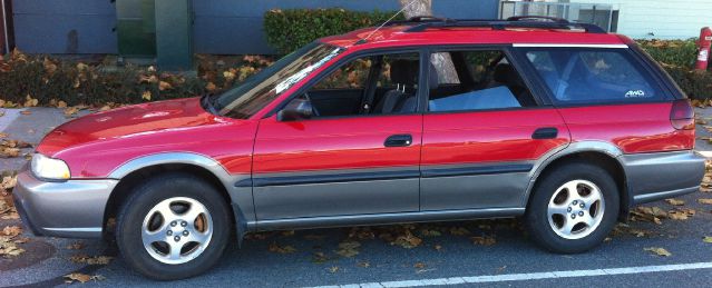 Subaru Legacy 1999 photo 2