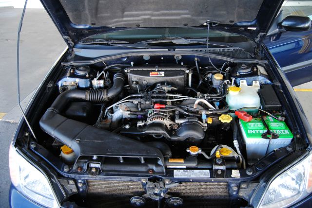 Subaru Legacy 2000 photo 13