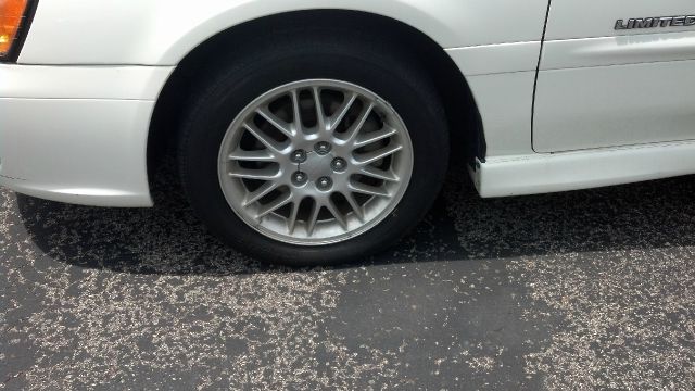 Subaru Legacy 2000 photo 1