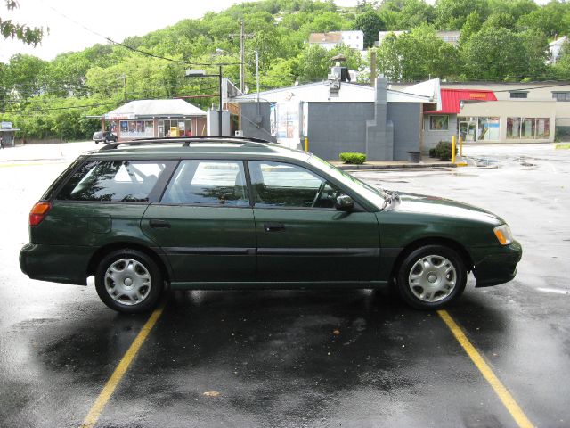 Subaru Legacy 2000 photo 10