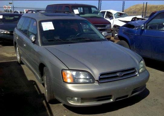 Subaru Legacy 2000 photo 1