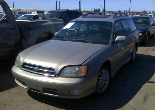 Subaru Legacy 2000 photo 3