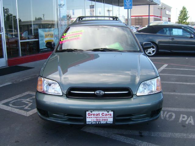 Subaru Legacy 2000 photo 2