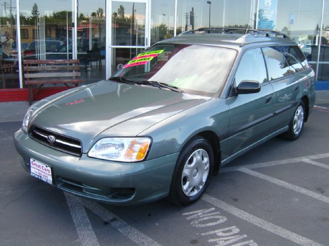 Subaru Legacy 2000 photo 3