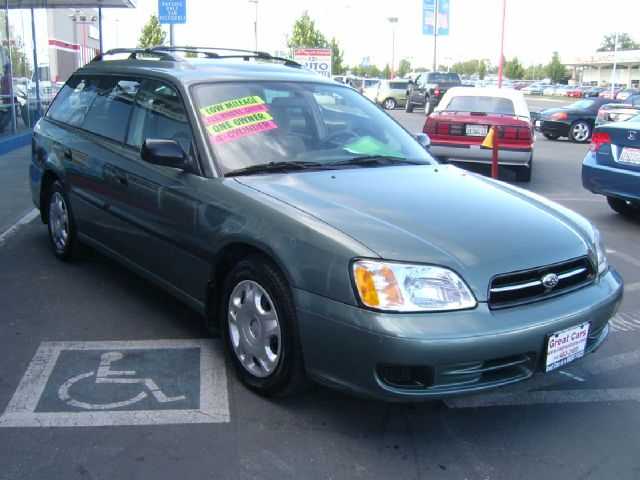 Subaru Legacy 2000 photo 4