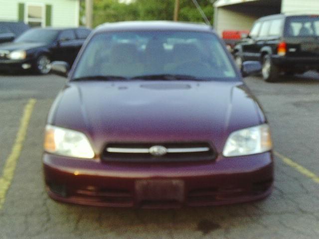 Subaru Legacy 2000 photo 1