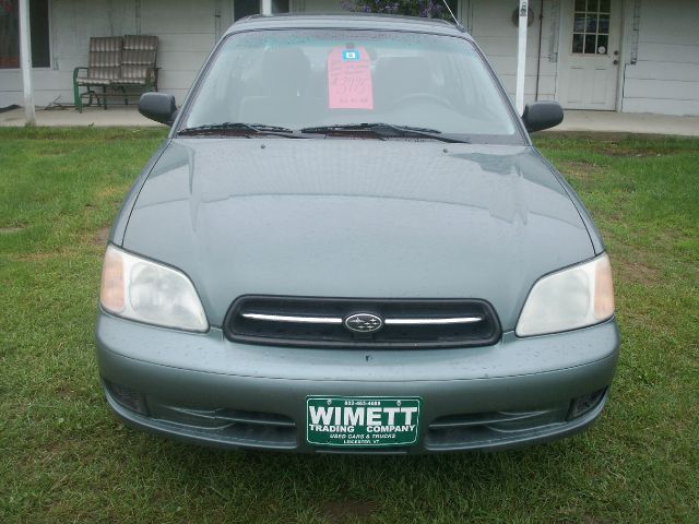 Subaru Legacy 2001 photo 3