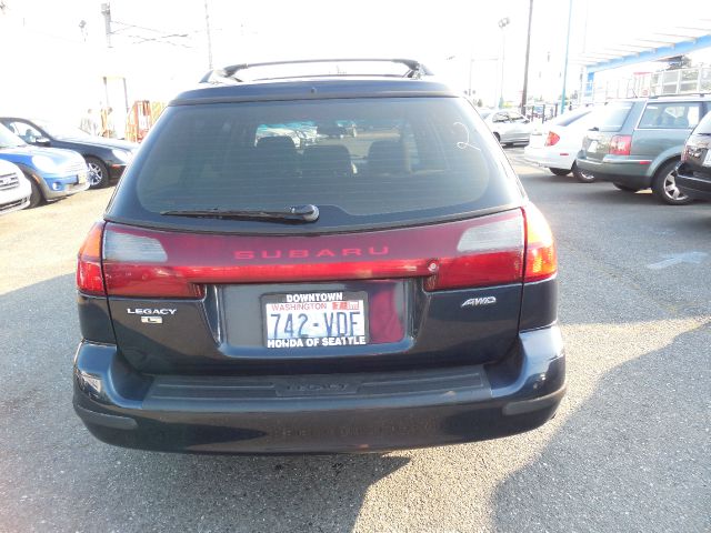 Subaru Legacy 2001 photo 1