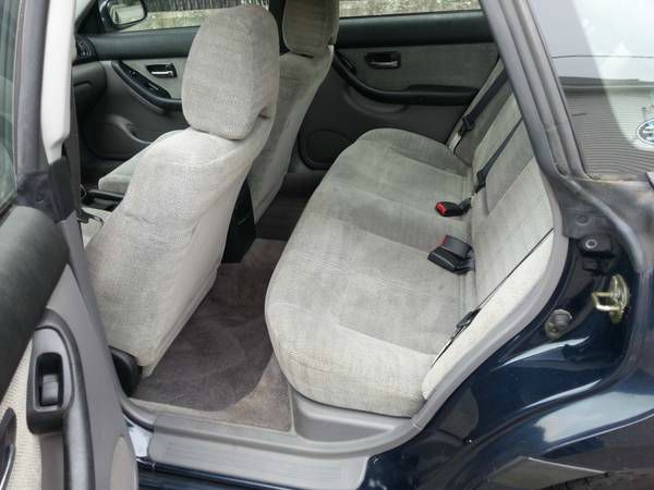 Subaru Legacy 2001 photo 5