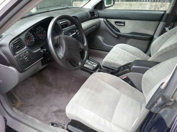 Subaru Legacy 2001 photo 6