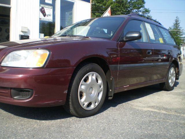Subaru Legacy 2001 photo 1