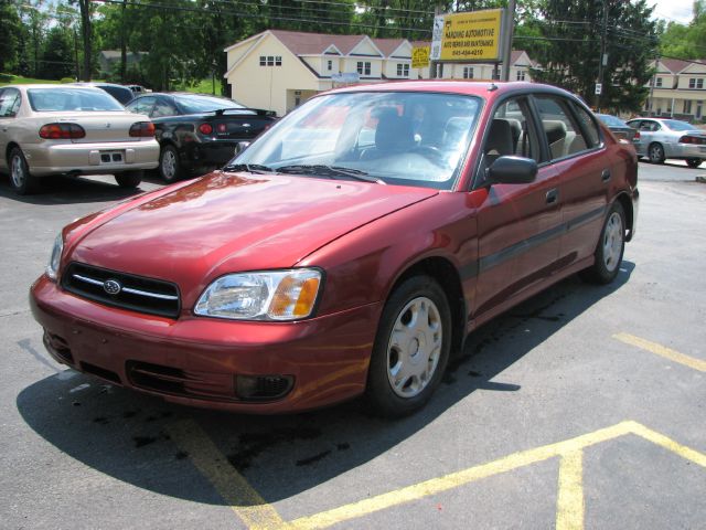 Subaru Legacy 2002 photo 4