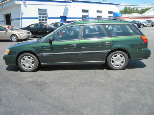 Subaru Legacy 2002 photo 4