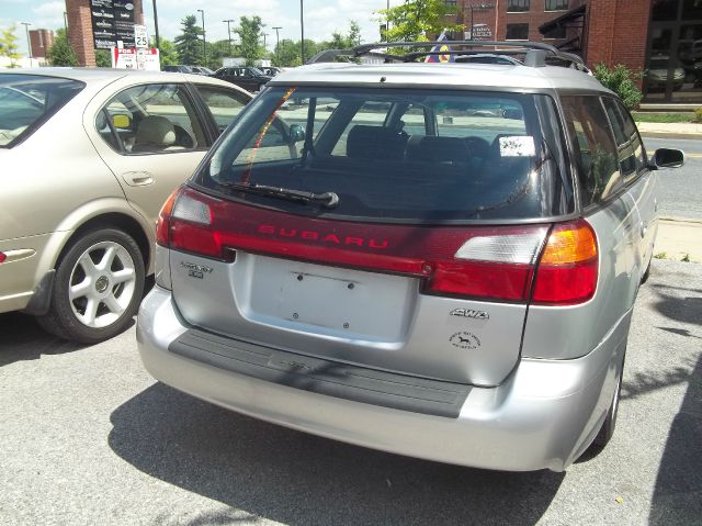 Subaru Legacy 2003 photo 1