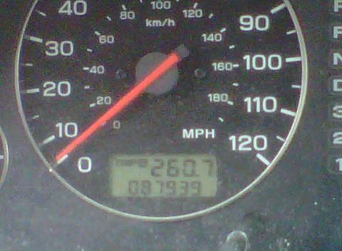 Subaru Legacy 2003 photo 1