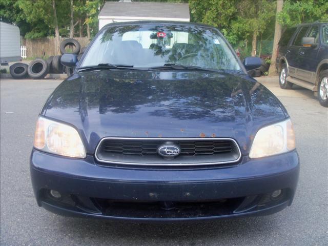 Subaru Legacy 2004 photo 1