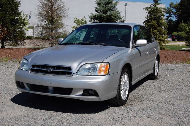 Subaru Legacy 2004 photo 3