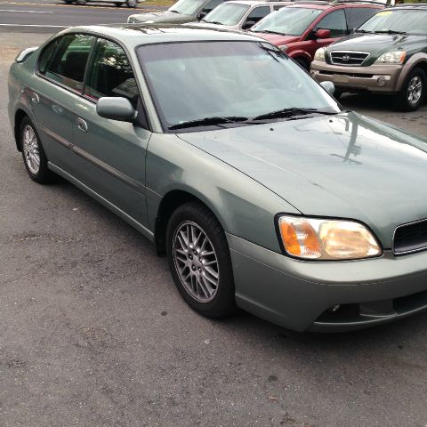 Subaru Legacy 2004 photo 4