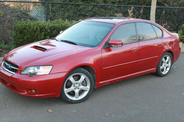 Subaru Legacy 2005 photo 1