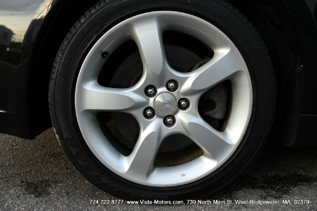 Subaru Legacy 2005 photo 16
