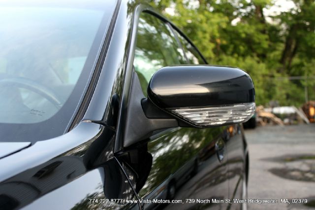 Subaru Legacy 2005 photo 18