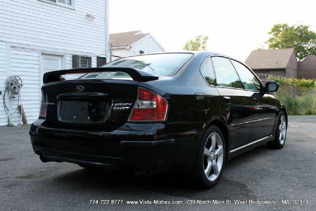 Subaru Legacy 2005 photo 22