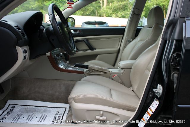 Subaru Legacy 2005 photo 4