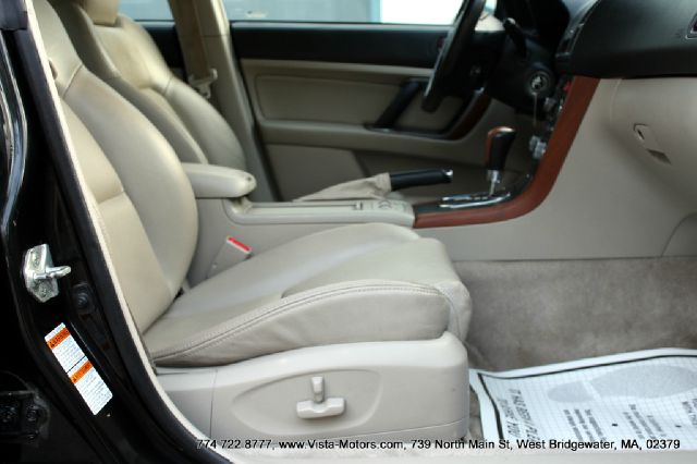 Subaru Legacy 2005 photo 6