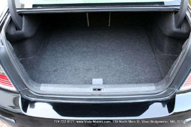 Subaru Legacy 2005 photo 8