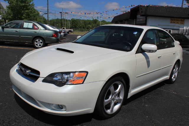Subaru Legacy 2005 photo 12