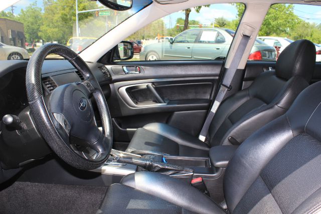 Subaru Legacy 2005 photo 14