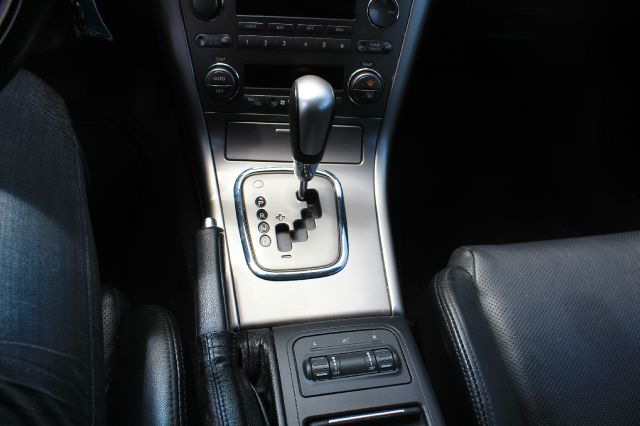 Subaru Legacy 2005 photo 6