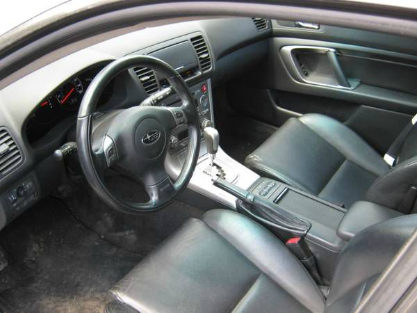 Subaru Legacy 2005 photo 3