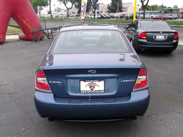 Subaru Legacy 2005 photo 7