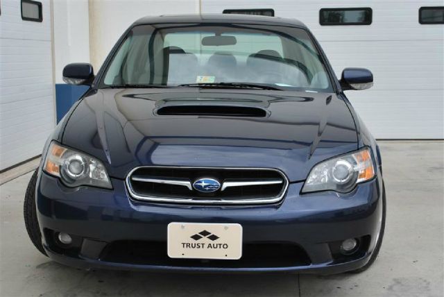 Subaru Legacy 2005 photo 3