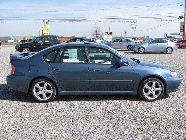 Subaru Legacy 2006 photo 2