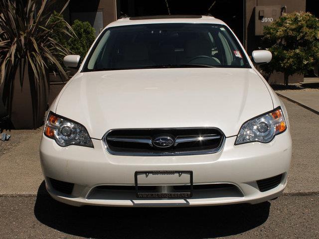 Subaru Legacy 2006 photo 2