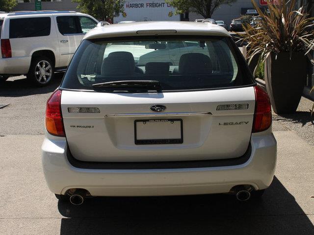 Subaru Legacy 2006 photo 4