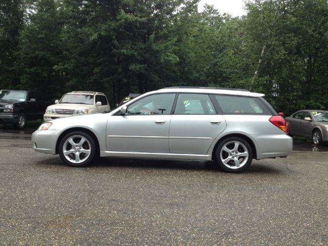 Subaru Legacy 2006 photo 4