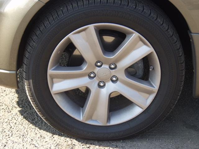 Subaru Legacy 2006 photo 1