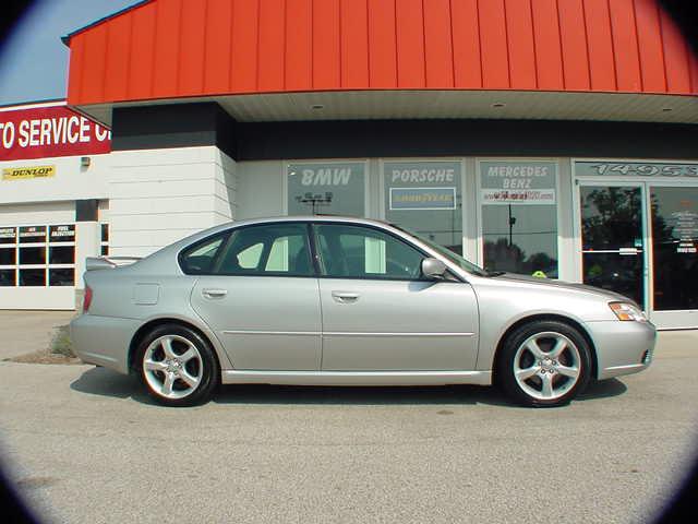 Subaru Legacy 2006 photo 3