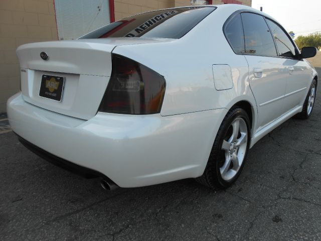 Subaru Legacy 2007 photo 2