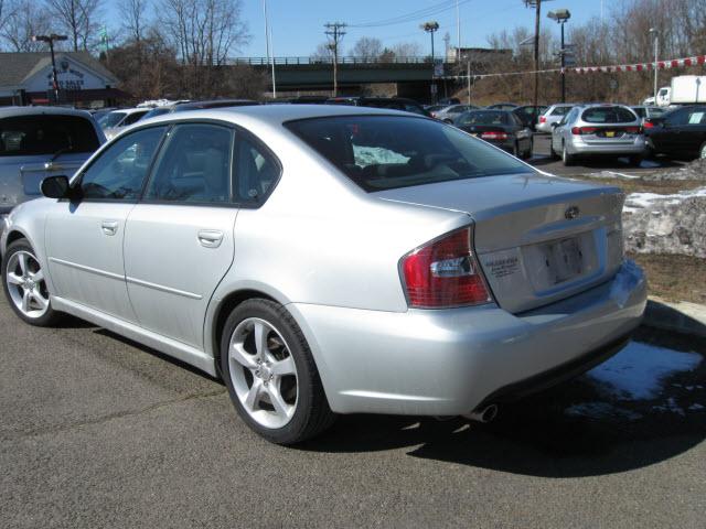 Subaru Legacy 2007 photo 1
