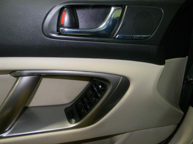 Subaru Legacy 2009 photo 2