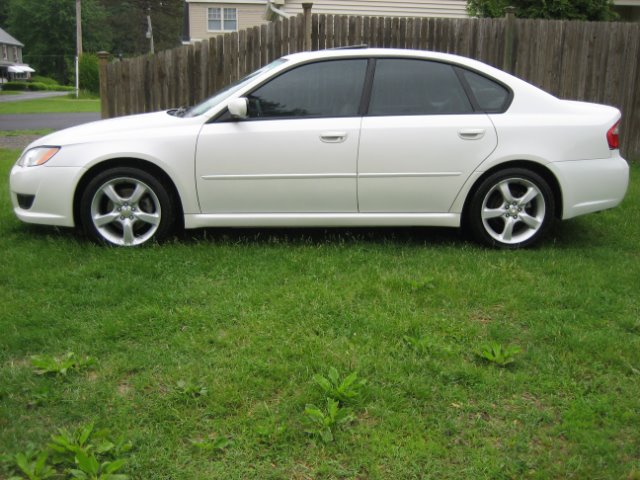 Subaru Legacy 2009 photo 3