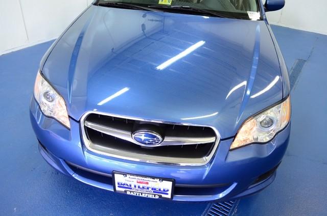 Subaru Legacy 2009 photo 1