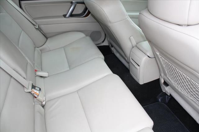 Subaru Legacy 2009 photo 10