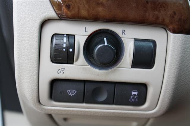 Subaru Legacy 2009 photo 15