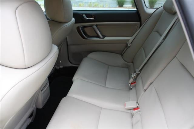 Subaru Legacy 2009 photo 9